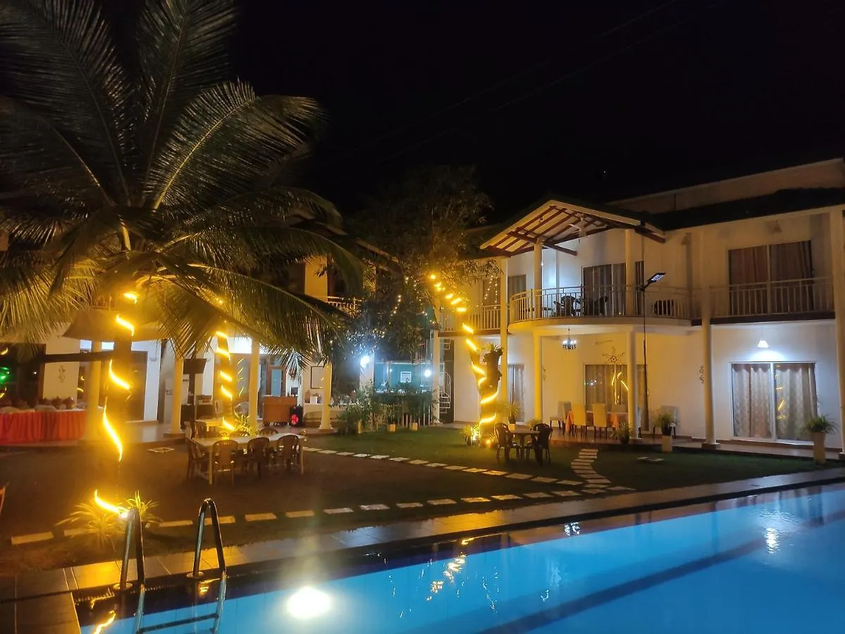 Lake View Resort-Sea & Safari 니곰보
