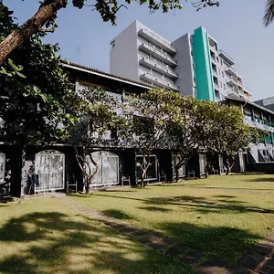 Earl's Regent **** Negombo